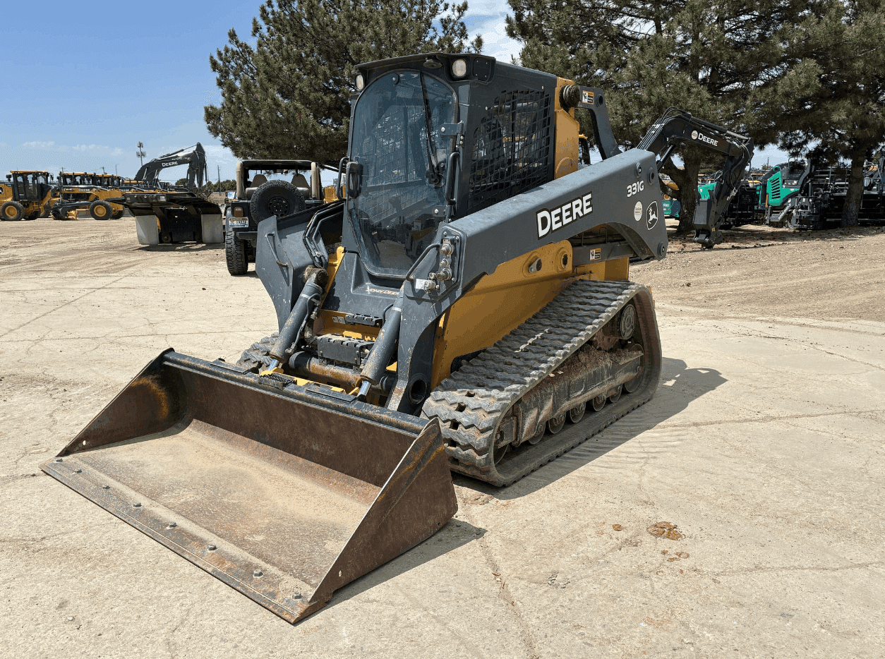 2018 John Deere 331G