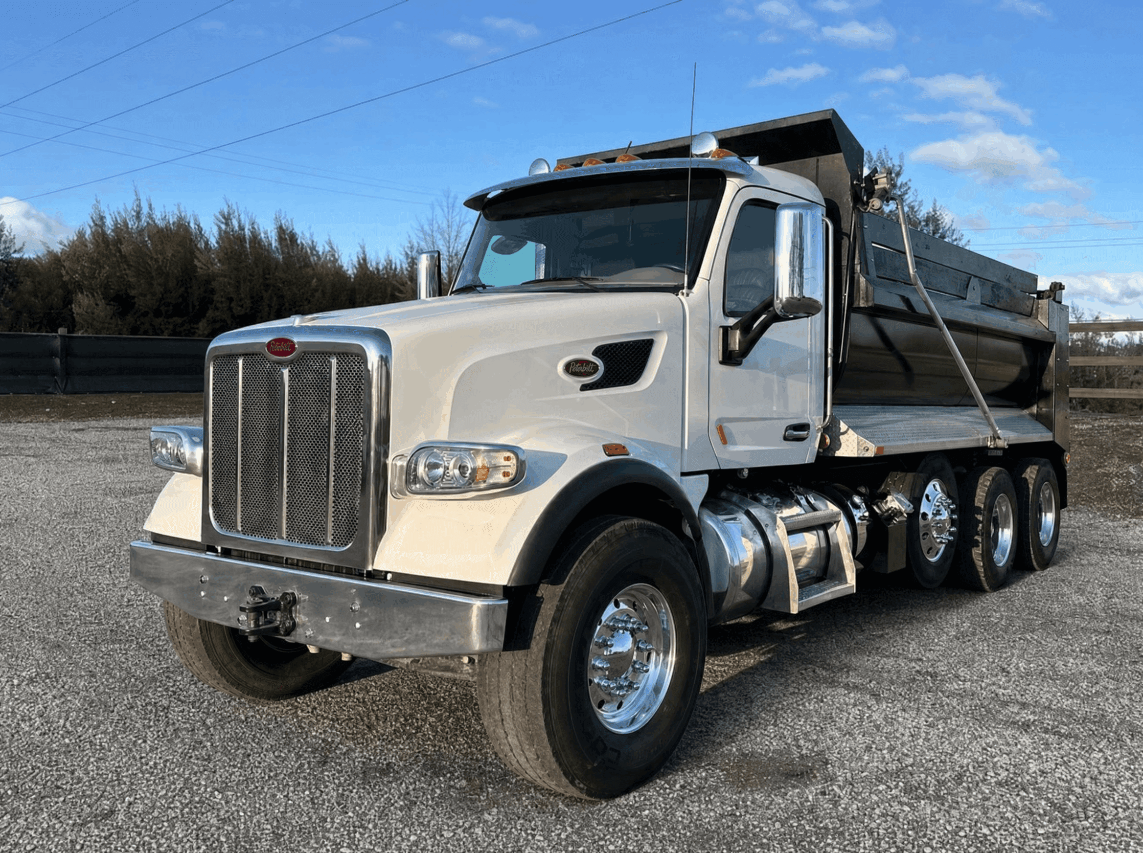 2022 Peterbilt 567